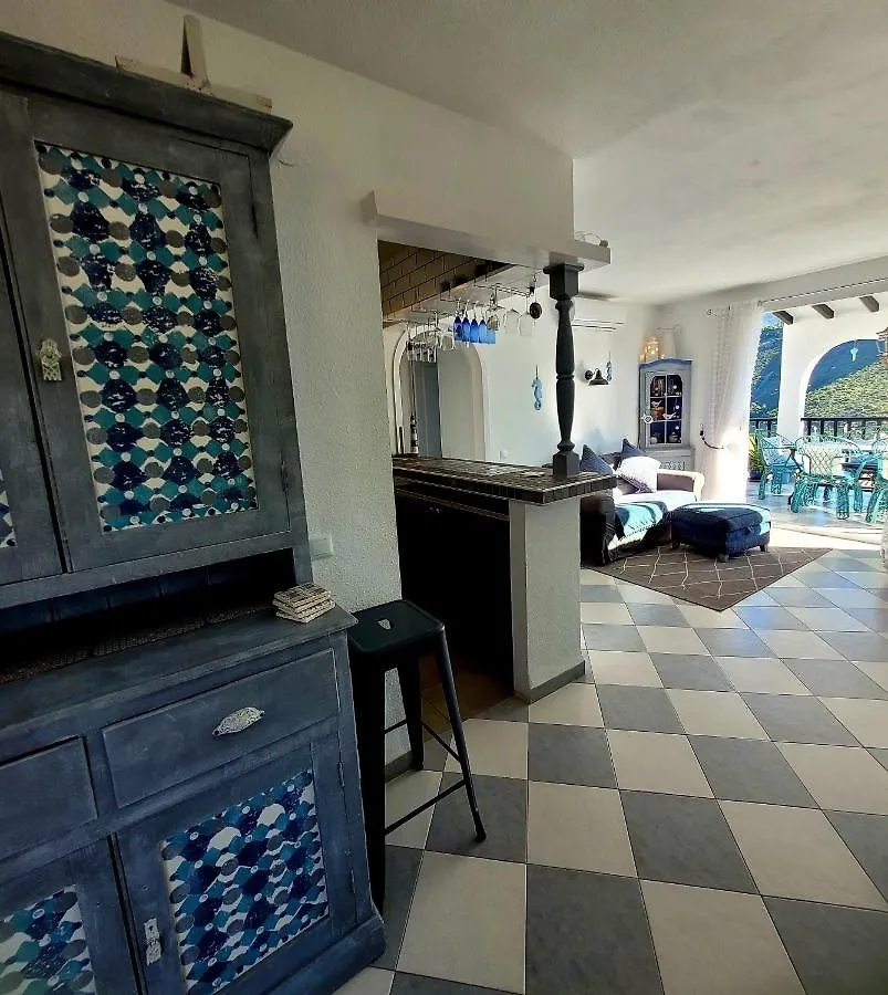 Apartment Benahavis Village Penthouse Apartment, 2 Bedrooms, Stunning Views, Swimming Pool !! Spain