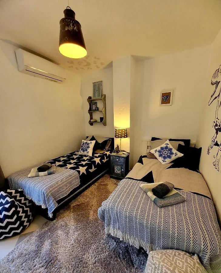 Benahavis Village Penthouse Apartment, 2 Bedrooms, Stunning Views, Swimming Pool !! Spain